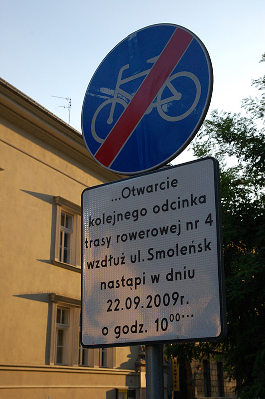 koniec ścieżki rowerowej na ul.Smoleńsk